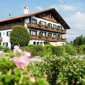 kurbad-am-park.com-bavaria.com/